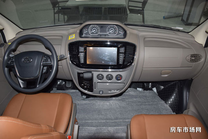 上汽大通2018款全新B型房車(chē)