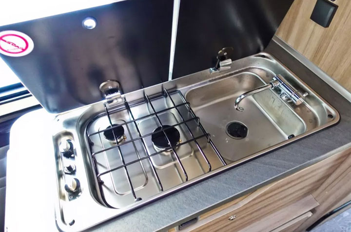 景宴睿535福特新全順自行式B型房車