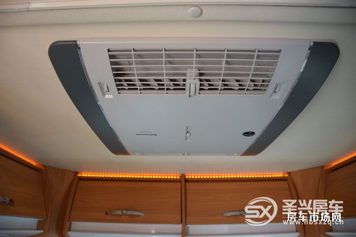 國六標準皮卡房車將上市，內部兩張大床，四驅可選自動擋