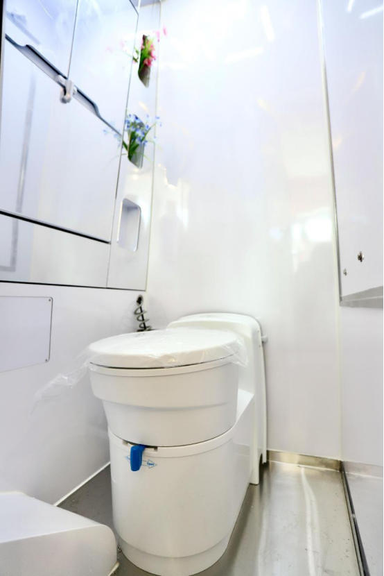 9.7鄭州房車展：飛翔福順B型舒·野悅順房車，小巧靈活，內飾溫馨b65d842db6fac614815f134e24f3d9018347