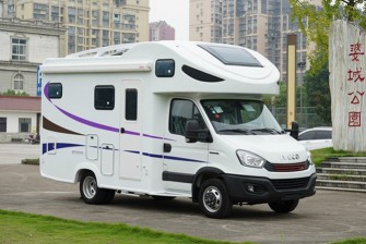 依維柯C型風尚版房車