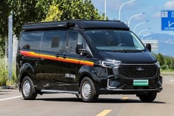 福特V362硬升頂房車